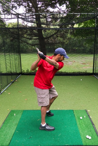 Trevor Moraes warms up...